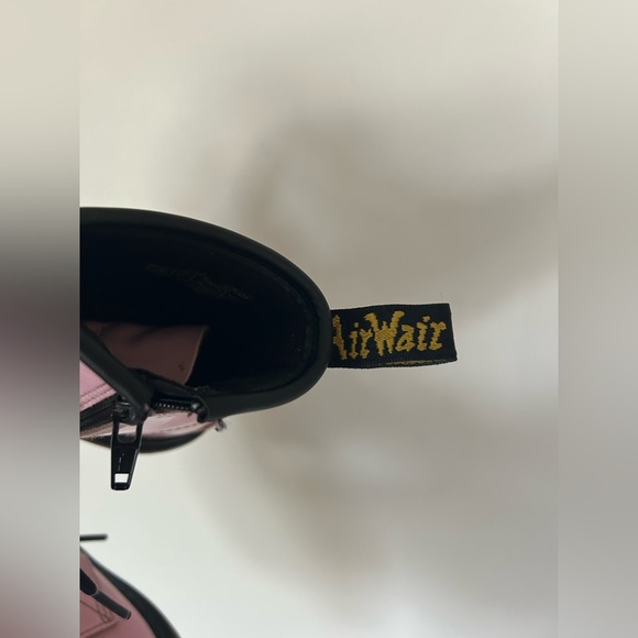 Dr Marten Pink Kids Size 2 - Picture 7 of 11